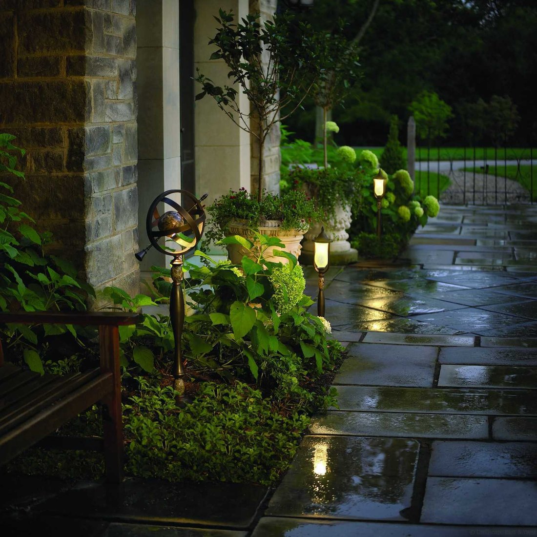 Освещение в саду/Lighting in the garden