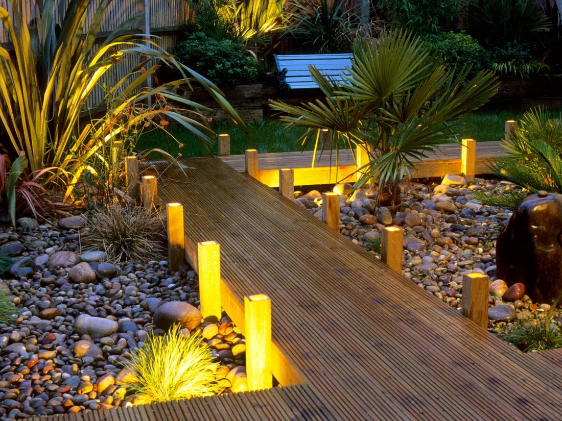 Освещение в саду/Lighting in the garden