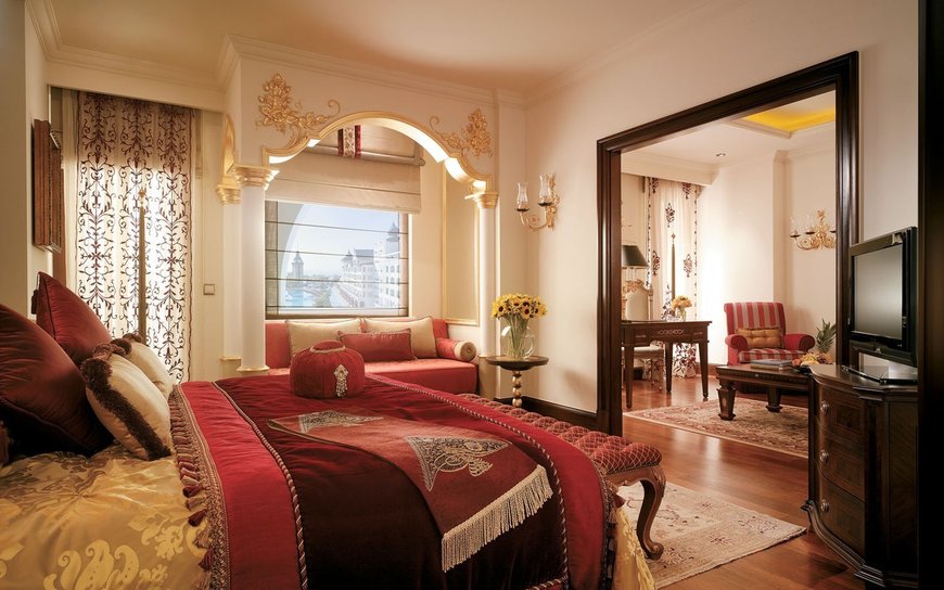 Mardan Palace. 