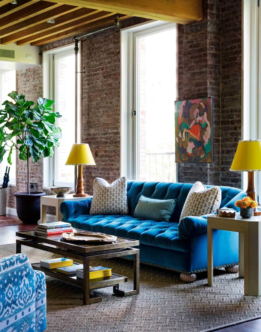 Диван-софа в Loft-интерьере