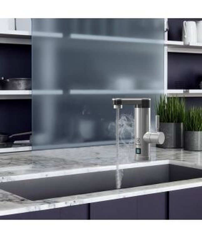 Проточный водонагреватель Electrolux Taptronic S