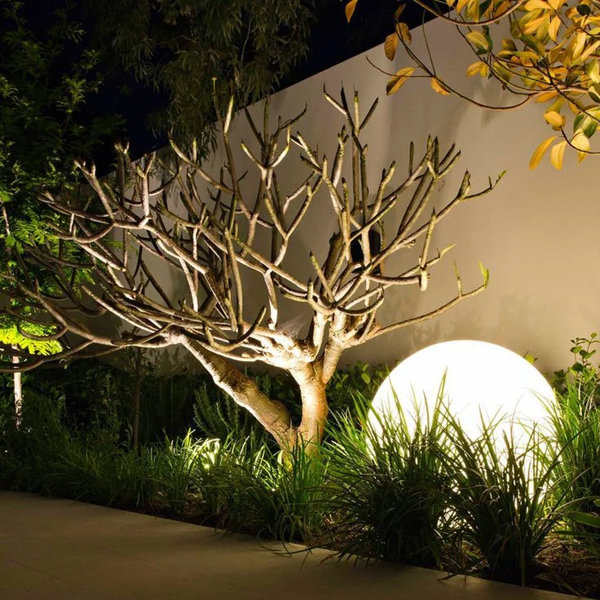 Освещение в саду/Lighting in the garden
