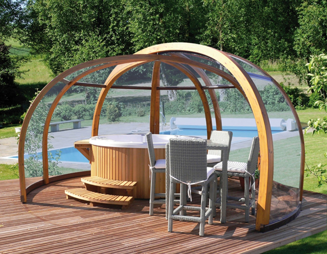 Уютная зона отдыха с джакузи