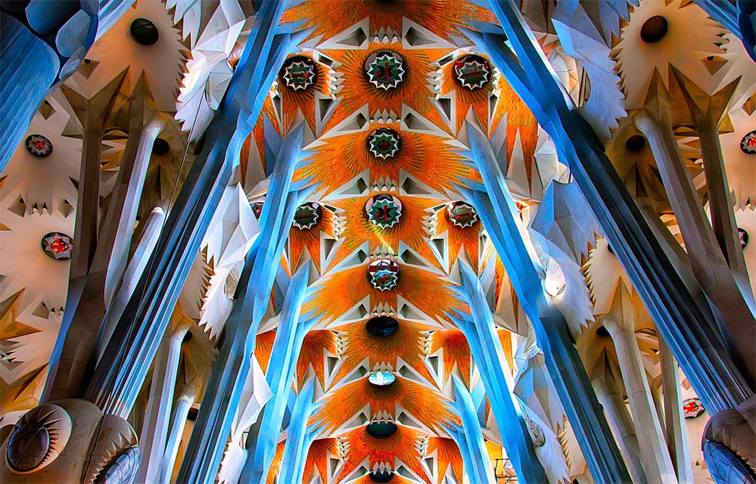 “Temple Expiatori de la Sagrada Família”