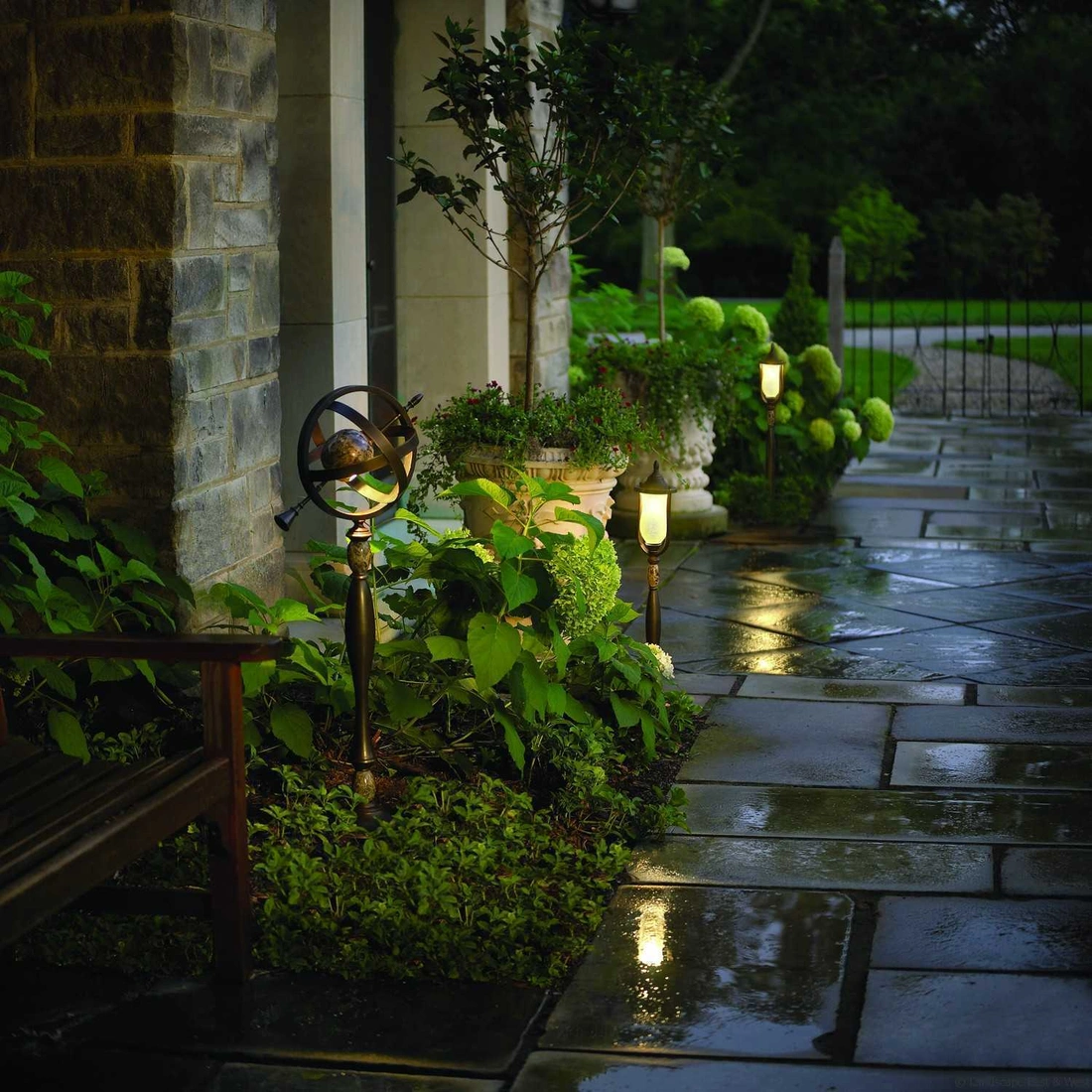 Освещение в саду/Lighting in the garden
