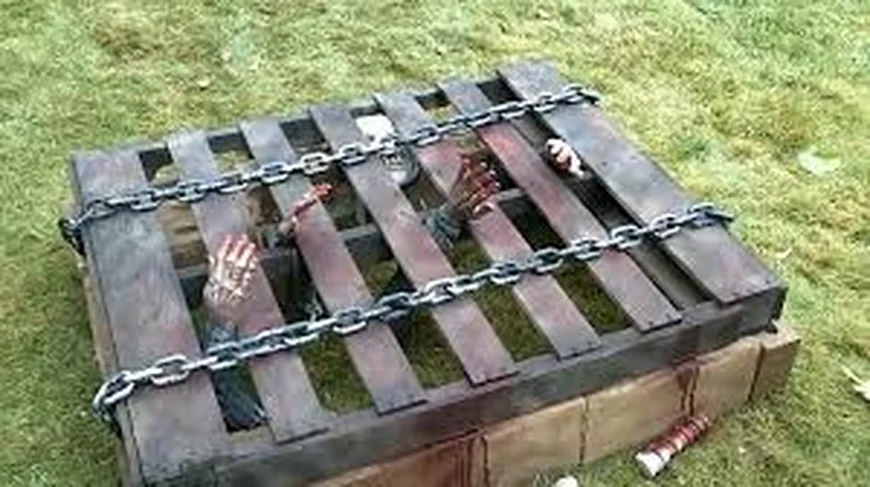 Руки мертвецов